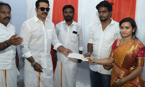 தமிழகத்தில் மின் வெட்டு பிரச்சினையை தீர்க்க தி.மு.க. நடவடிக்கை எடுக்க வேண்டும்- சரத்குமார்