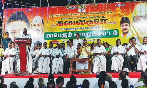 வந்தவாசி அருகே தி.மு.க. பொதுக்கூட்டம்