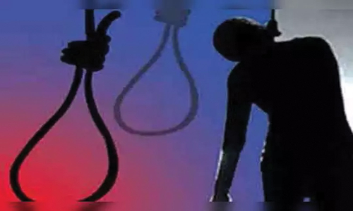 அரக்கோணத்தில் 2 பேர் அடுத்தடுத்து தற்கொலை