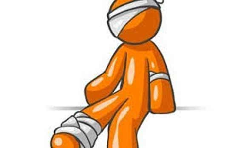 ரெயிலில் ஏற முயன்ற பெண் தவறி விழுந்து படுகாயம்