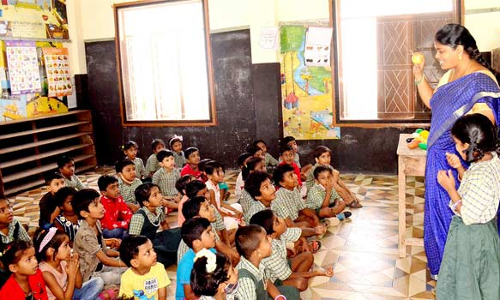 கோவை பள்ளிகளில் நடத்தப்படும் புத்துணர்வு பயிற்சியால் மாணவர்கள் உற்சாகம்