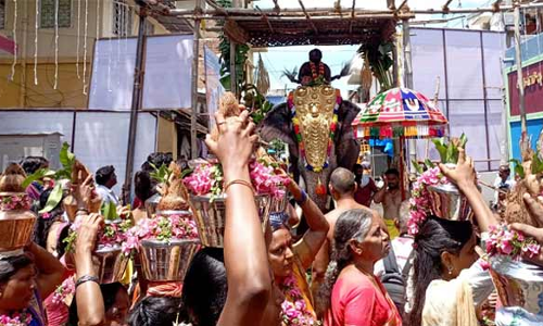 பாண்டுரங்கர் கோவிலில் கும்பாபிஷேக விழாவையொட்டி தீர்த்தக் குட ஊர்வலம்
