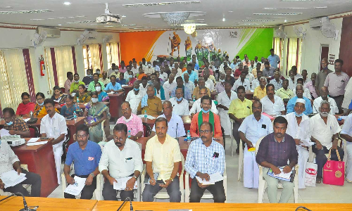 குமரி மாவட்டத்தில் விவசாயிகளுக்கு கறவைமாடு, சாகுபடி பணிகளுக்கு ரூ.2200 கோடி கடன் வழங்க இலக்கு