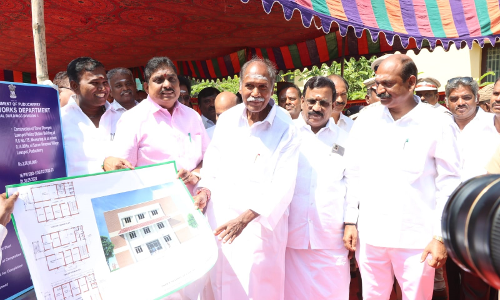 புதிய போலீஸ் நிலையம்  ரங்கசாமி அடிக்கல் நாட்டினார்