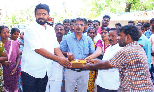 நலத்திட்ட பணிகள்-செந்தில்குமார் எம்.எல்.ஏ. தொடங்கி வைத்தார்.