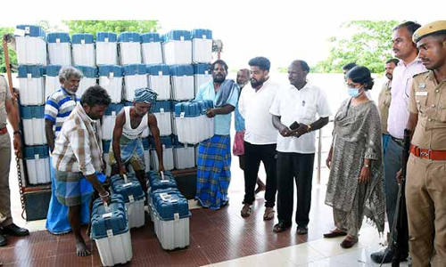 வாக்கு எந்திரங்கள் மத்திய காப்பறைக்கு மாற்றி சீல் வைப்பு