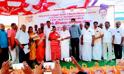 செஞ்சியில்  ஜமாபந்தி நிறைவு: 302 பயனாளிகளுக்கு ரூ.1. 31  கோடி நலத்திட்ட உதவிகள் அமைச்சர் செஞ்சி மஸ்தான் வழங்கினார்