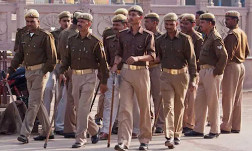 அக்னிபத் போராட்டம் எதிரொலி - குருகிராமில் 144 தடை உத்தரவு, இணையதளம் முடக்கம்