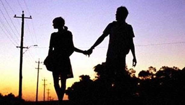 கணவரின் தம்பியுடன் கள்ளக்காதல்-2 குழந்தைகளை தவிக்க விட்டு இளம்பெண் ஓட்டம் கணவரின் தம்பியுடன் கள்ளக்காதல்-2 குழந்தைகளை தவிக்க விட்டு இளம்பெண் ஓட்டம்