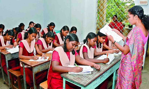 மாணவர்களின் தேர்ச்சி சதவீதம் - பள்ளி தலைமையாசிரியர்களுக்கு முதன்மை கல்வி அதிகாரி அதிரடி உத்தரவு