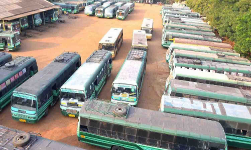 பணிச்சுமையால் தவிக்கும் டிரைவர்-கண்டக்டர்கள் - அரசு போக்குவரத்து கழகத்தில் காலி பணியிடங்கள் நிரப்பப்படுமா?