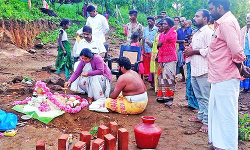 கொடைக்கானல் அருகே 14 ஆதிவாசி குடும்பங்களுக்கு புதிய வீடுகள்