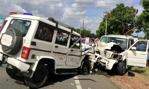 கார்- ஜீப் நேருக்கு நேர் மோதல்; ஒருவர் பலி