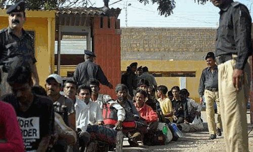 நன்னடத்தை காரணமாக பாகிஸ்தான் சிறையில் இருந்த 20 இந்திய மீனவர்கள் விடுதலை