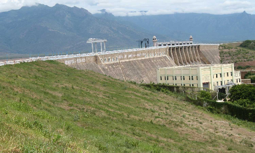 பவானிசாகர் அணையின் நீர்மட்டம் குறைய தொடங்கியது