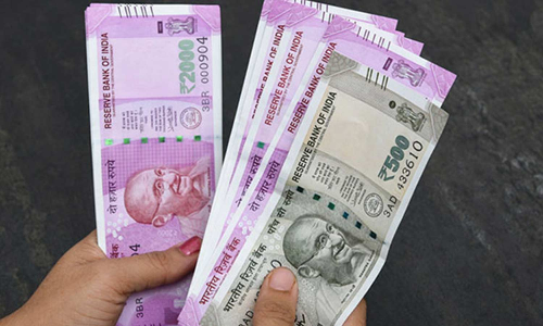 சம்பளம் வாங்கியவுடன் முதல் செலவாக இதை செய்யுங்கள்..!