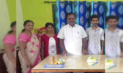 10, 12-ம் வகுப்பு பொதுத்தேர்வு : திருப்பூர் காந்தி வித்யாலயா மெட்ரிக் பள்ளி 100 சதவீதம் தேர்ச்சி