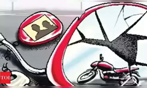 பைக் மோதி தொழிலாளி பலி