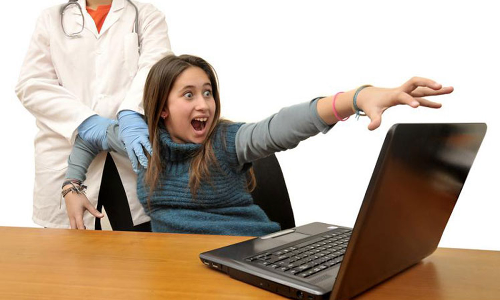 வீடியோ கேம் விளையாட்டுகளில் இருந்து குழந்தைகளை மீட்க...