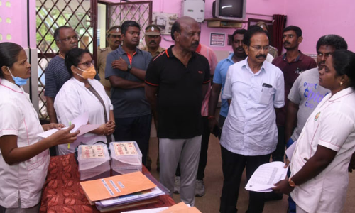 சேலம் சர்க்கார்கொல்லப்பட்டி ஆரம்ப சுகாதார நிலையத்தில் அமைச்சர் திடீர் ஆய்வு