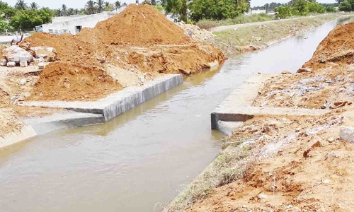 குடிநீா் கொண்டு செல்வதை கண்டித்து திட்டமிட்டப்படி ஆா்ப்பாட்டம் - விவசாயிகள் அறிவிப்பு