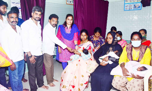 வேலூரில் நடிகர் விஜய் பிறந்த நாள் விழா