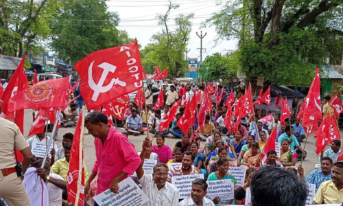 சேதராப்பட்டு தொழிற்பேட்டையில் தொழிற்சங்கத்தினர் பந்த்: போராட்டக்காரர்கள்-போலீசார் இடையே தள்ளுமுள்ளு