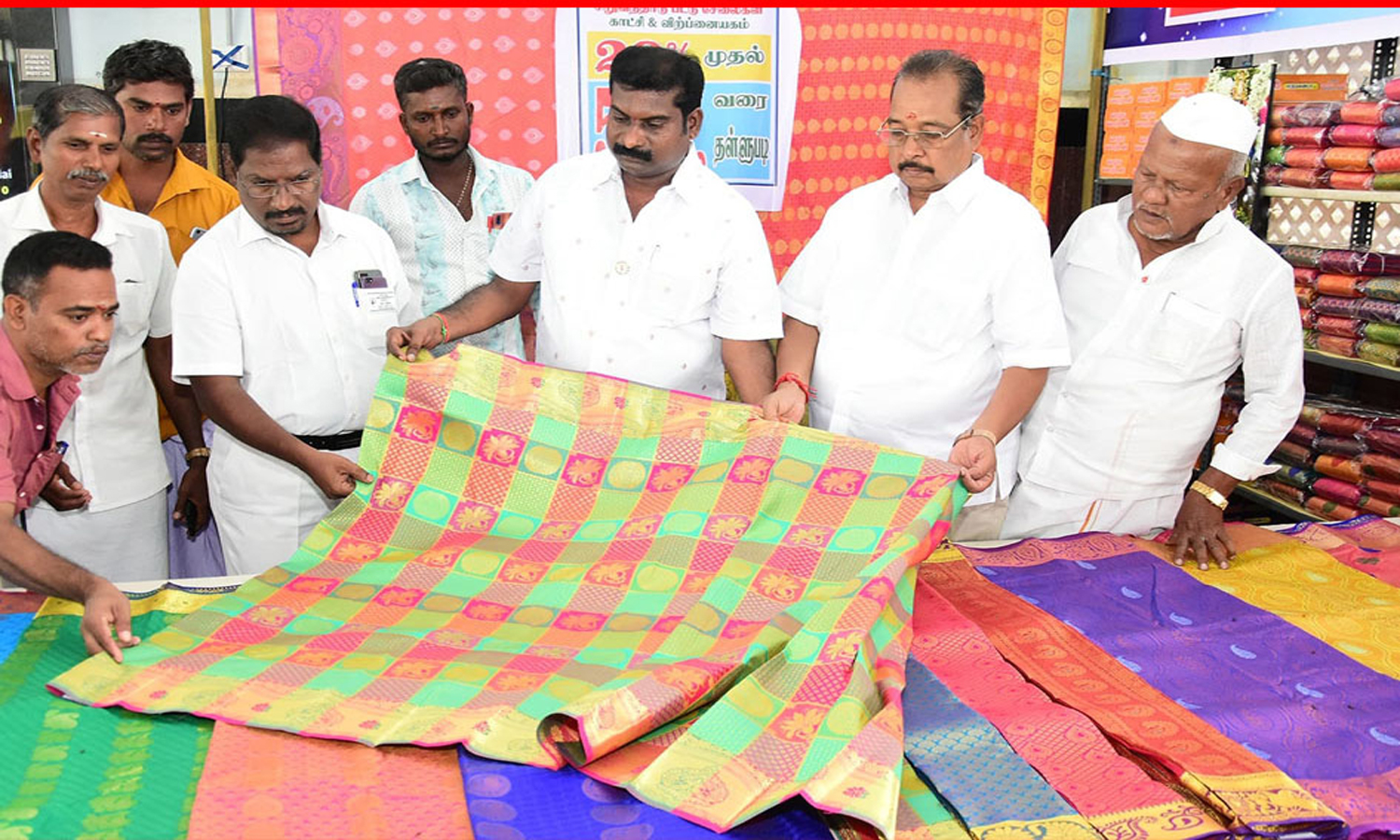Pure kanchipuram handloom pattu sarees Silk mark certified saree Tissue   Price19000 DMwhatsapp at 7995499590 whatsapp link   Instagram