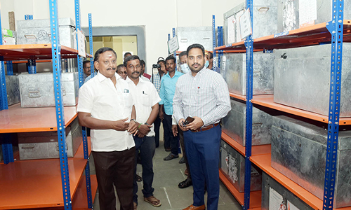 வாக்குப்பதிவு எந்திர கிட்டங்கியில் கலெக்டர் ஆய்வு