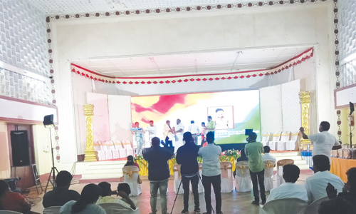 கோத்தகிரி பேரூராட்சி தலைவர், துணைதலைவருக்கு பாராட்டு விழா