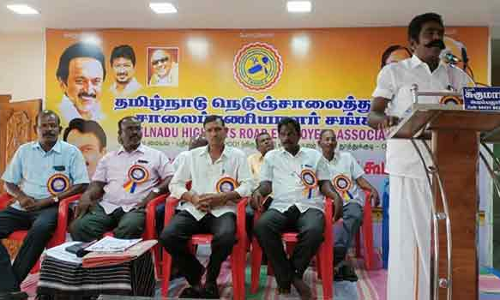 காலிப்பணியிடங்களை நிரப்ப சாலைப்பணியாளர்கள் கோரிக்கை