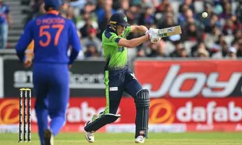 முதல் டி20 போட்டி-  இந்தியா வெற்றி பெற 109 ரன்களை இலக்காக நிர்ணயித்தது அயர்லாந்து