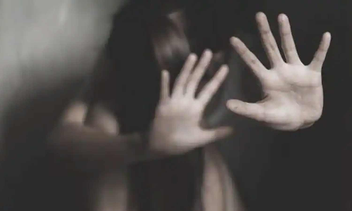 ஓடும் காருக்குள் வைத்து தாய்-மகளை கற்பழித்த கும்பல்... உத்தரகாண்ட்டில் நடந்த கொடூரம்