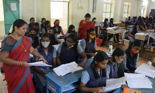 தமிழகத்தில் 11-ம் வகுப்பு பொதுத்தேர்வு முடிவுகள் வெளியீடு