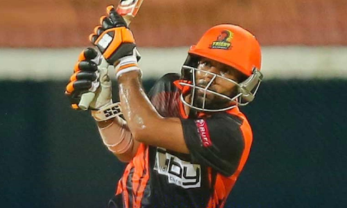 திருப்பூர் அணி வெற்றிபெற 158 ரன்களை இலக்காக நிர்ணயித்தது திருச்சி