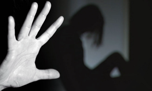 சோனியாகாந்தி தனி செயலாளர் மீது பாலியல் பலாத்கார வழக்கு- பெண் அளித்த புகாரை அடுத்து போலீசார் நடவடிக்கை