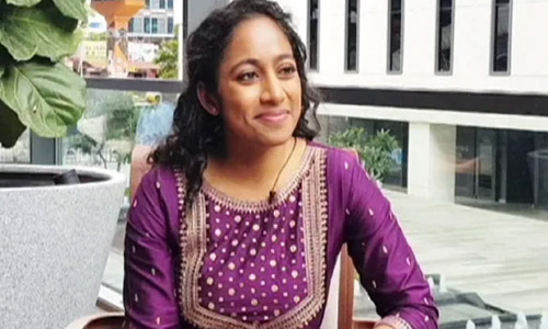 விண்வெளி வீரராக கலக்கும் ஆந்திர இளம்பெண்