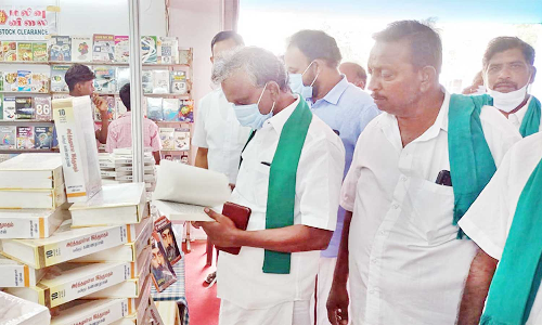 கலெக்டரின் முயற்சியால் நாகையில் புத்தக கண்காட்சி - பி.ஆர்.பாண்டியன் பாராட்டு