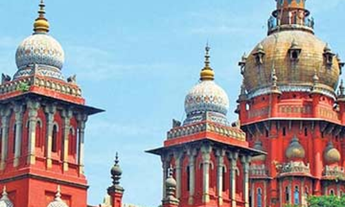 உறுப்பினர் பட்டாவை மாற்றிய விவகாரம்: வக்பு வாரியம் விசாரணை நடத்த ஐகோர்ட்டு உத்தரவு