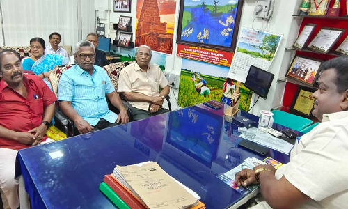 தஞ்சை தலைமை அஞ்சலகத்தில் நுகர்வோர் மன்ற கூட்டம்