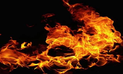 கொலம்பியா சிறை கலவரம் - தீயில் சிக்கி 49 கைதிகள் பலி