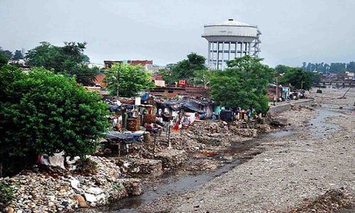 வெள்ள பாதிப்பில் இருந்து தப்பிக்க நீர்நிலை வழித்தடங்களில் ஆக்கிரமிப்புகள் அகற்றப்படுமா?