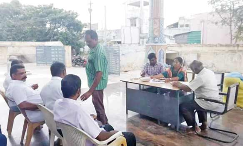 குமாரபாளையம் லட்சுமிநாரயண சாமி கோவிலுக்கு  சொந்தமான விவசாய நிலம் ஏலம்