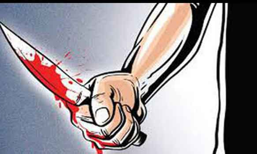 இளம்பெண்ணுக்கு சரமாரி கத்திக்குத்து