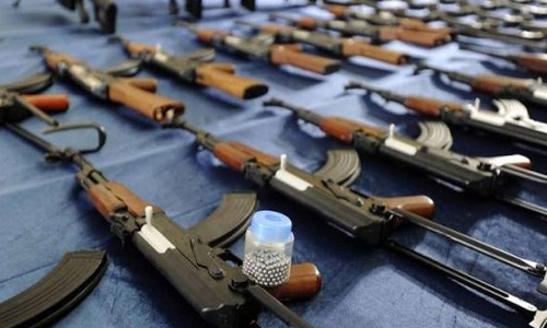 பாகிஸ்தானுக்கு பயங்கர ஆயுதங்களை கடத்தும் தலிபான்கள்