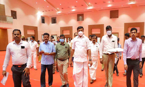 காங்கயத்தில் நடைபெறும் தனியார் வேலைவாய்ப்பு முகாம் முன்னேற்பாடு பணிகள்-  அமைச்சர் மு.பெ.சாமிநாதன் ஆய்வு