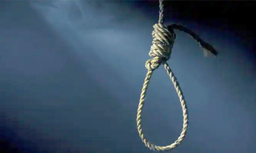 டெய்லர் தூக்கு போட்டு தற்கொலை