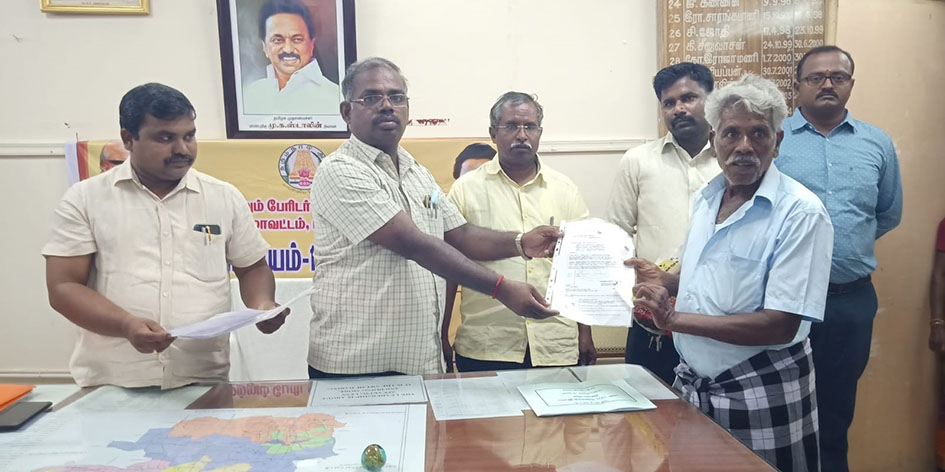 பண்ருட்டியில் ஜமாபந்தி நிறைவுவிழாவில் நலத்திட்ட உதவிகள் பண்ருட்டியில் ஜமாபந்தி நிறைவுவிழாவில் நலத்திட்ட உதவிகள்