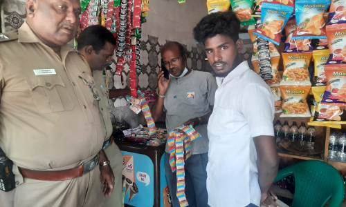 விழுப்புரத்தில் அதிரடி: குட்கா விற்ற கடைக்கு அதிகாரிகள் சீல்வைப்பு
