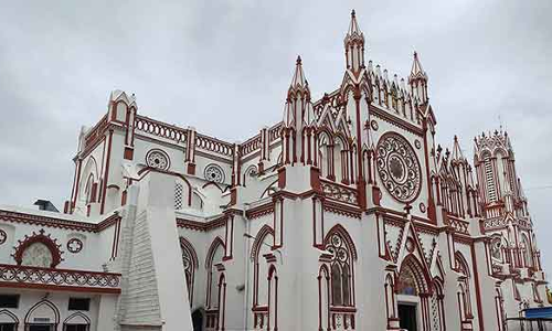 திருஇருதய ஆண்டவர் ஆலய  தேர்பவனி